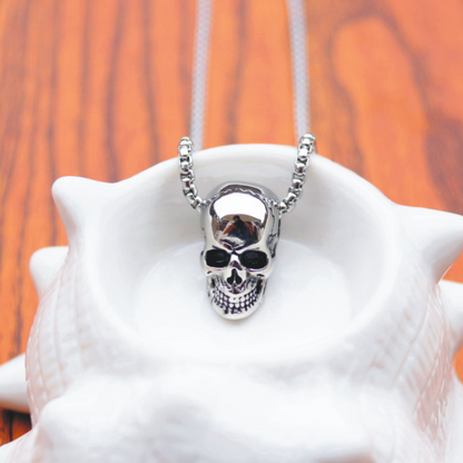 Male titanium steel skull necklace - AccessoryOrbit