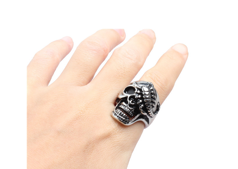 Punk personality tweezers tweezers ring titanium steel casting alternative ring exaggeration hand jewelry - AccessoryOrbit